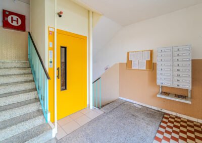 Mach†ukova 78117 PlzeS 12 25mb